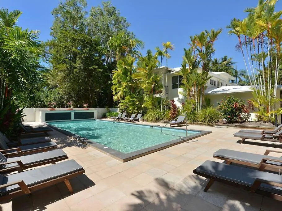 Plantation Villa No.8 - Spacious Villa By The Beach Port Douglas