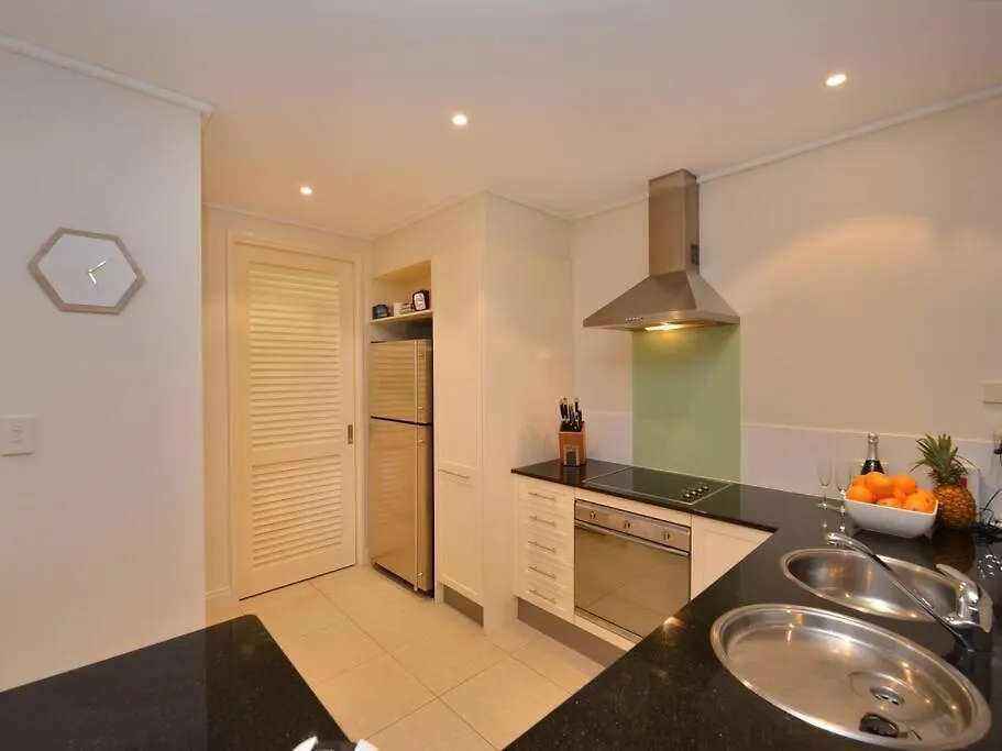 Plantation Villa No.8 - Spacious Villa By The Beach Port Douglas 0*,