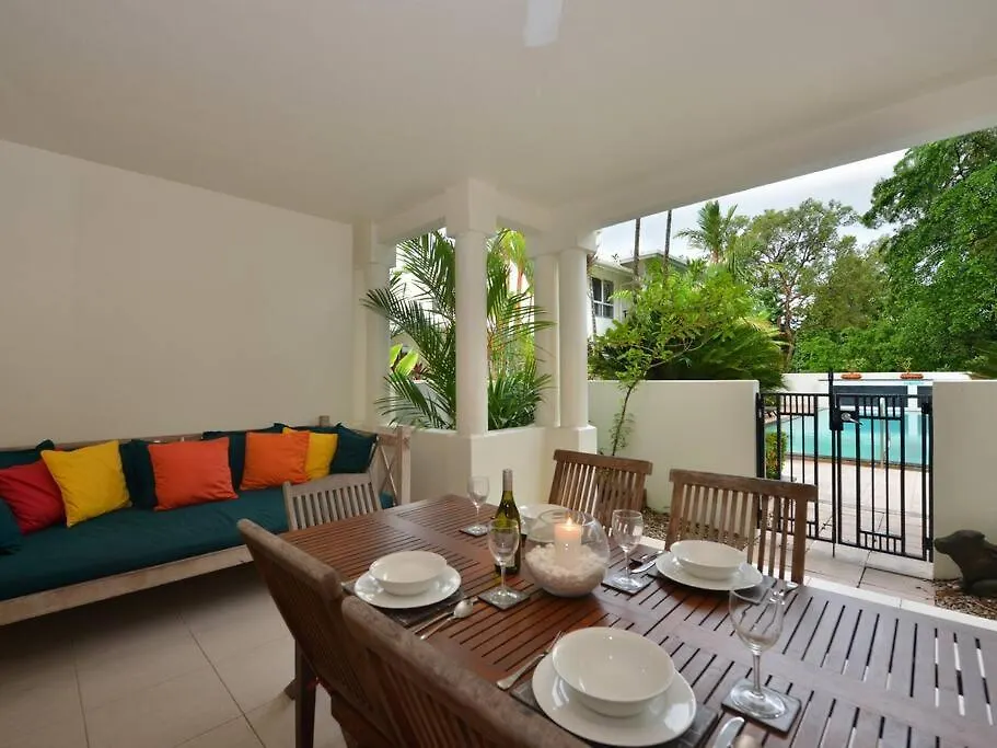 Plantation Villa No.8 - Spacious Villa By The Beach Port Douglas
